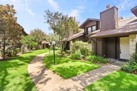 2510 Grants Lake Boulevard 33 Sugar Land TX 77479