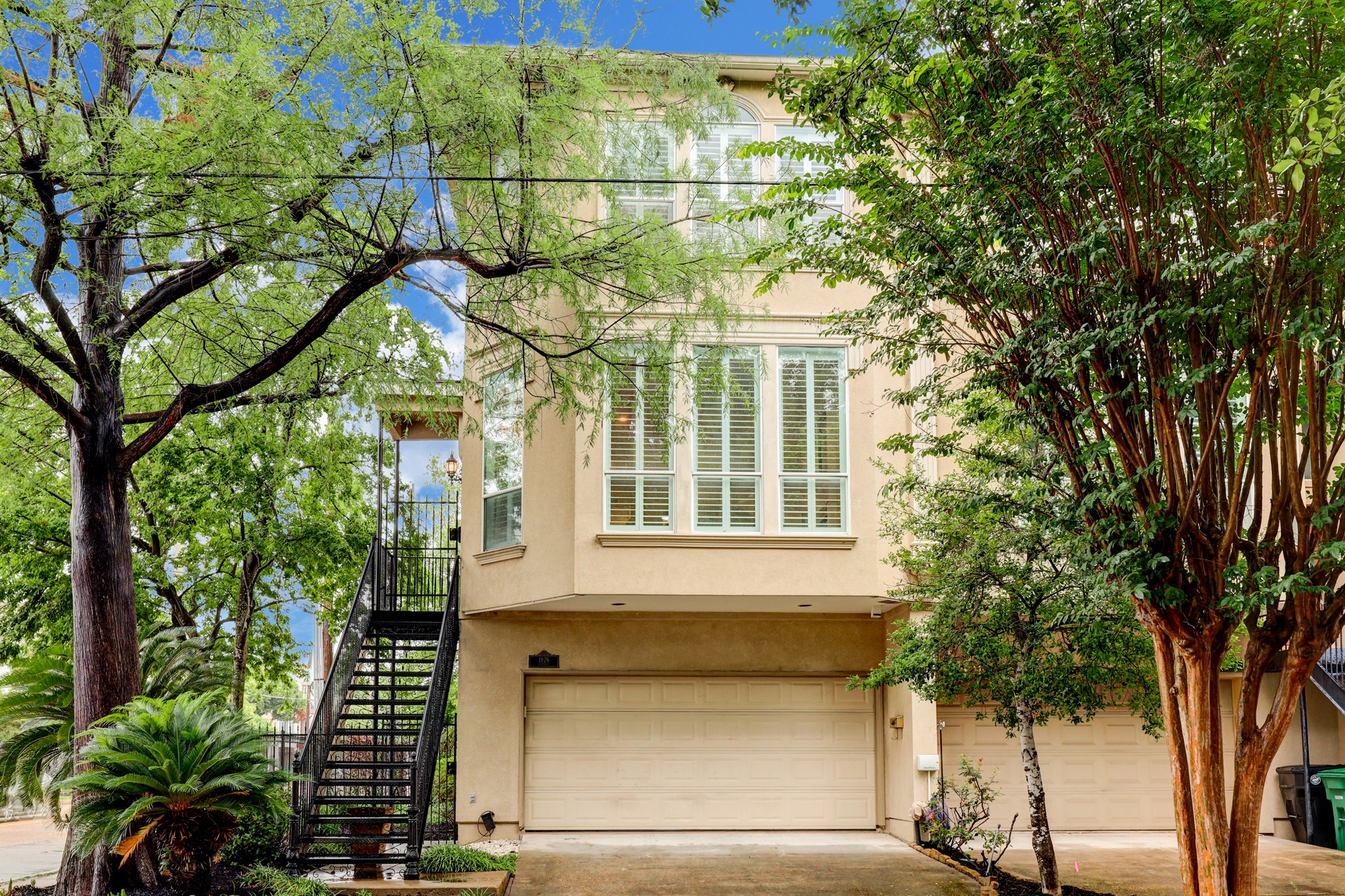 1826 Vermont Street Houston TX 77006