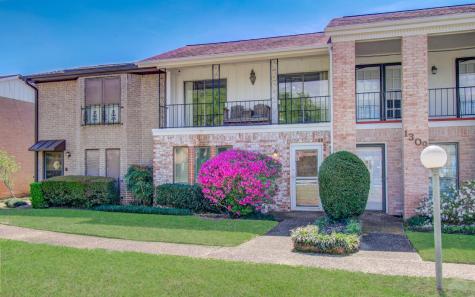 1311 Town Circle 4 Baytown TX 77520