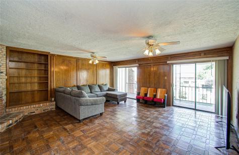 1311 Town Circle 4 Baytown TX 77520