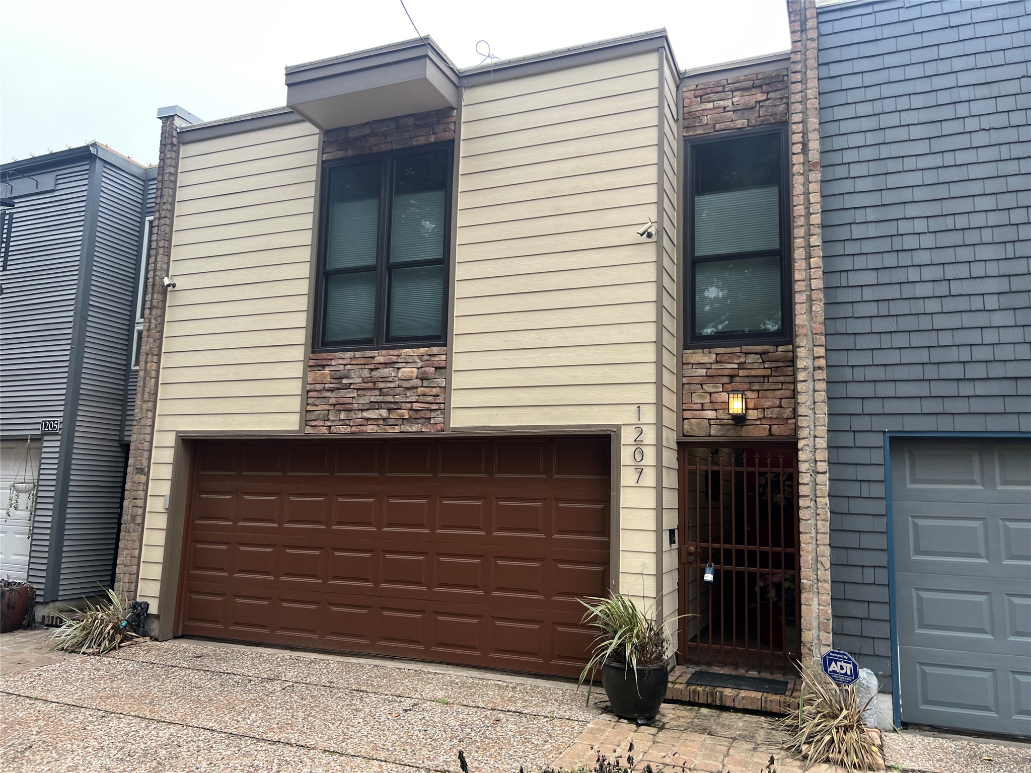 1207 Harold Street Houston TX 77006
