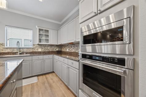 503 Detering Street Houston TX 77007