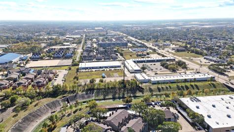 6633 W Airport Boulevard 1306 Houston TX 77035