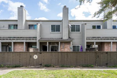 1642 Prairie Mark Lane Houston TX 77077
