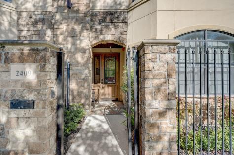 2409 Commonwealth Street Houston TX 77006