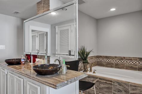 1401 E Beach Drive 805/06 Galveston TX 77550