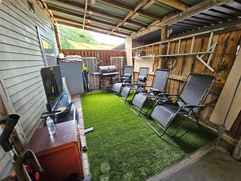 10112 Beekman Place Drive Houston TX 77043