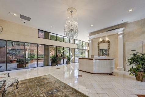 9333 Memorial Drive 413 Houston TX 77024