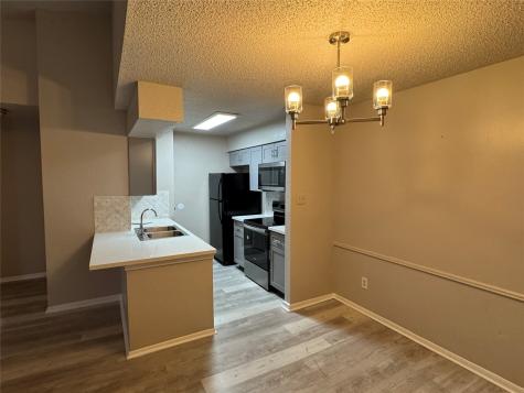 10101 S Gessner Road 305 Houston TX 77071