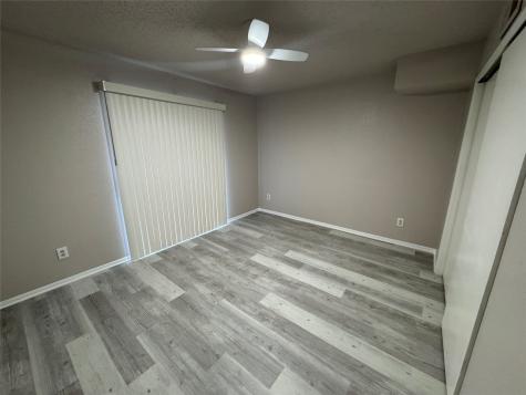 10101 S Gessner Road 305 Houston TX 77071