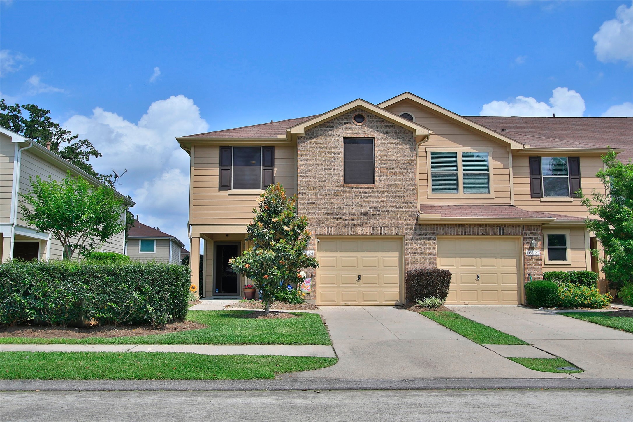 16124 Sweetwater Fields Lane Tomball TX 77377