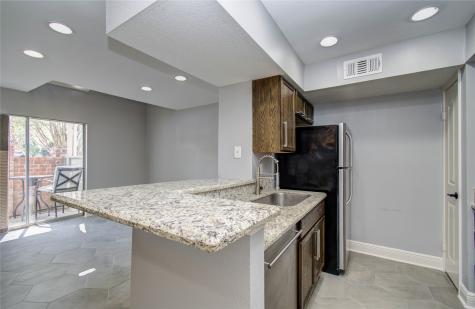 2800 Jeanetta Street 1612 Houston TX 77063