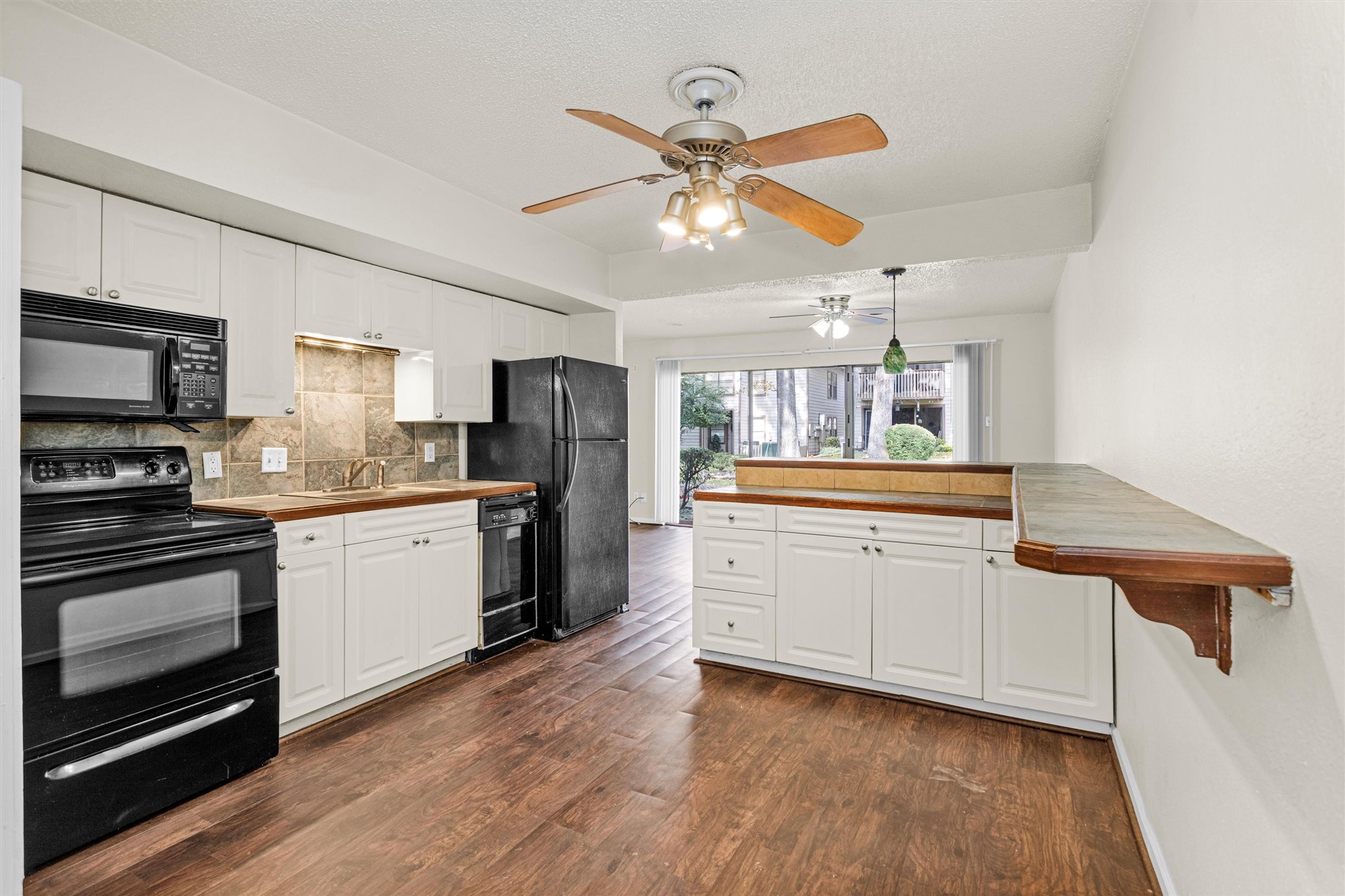 12900 Walden Road 513 Montgomery TX 77356