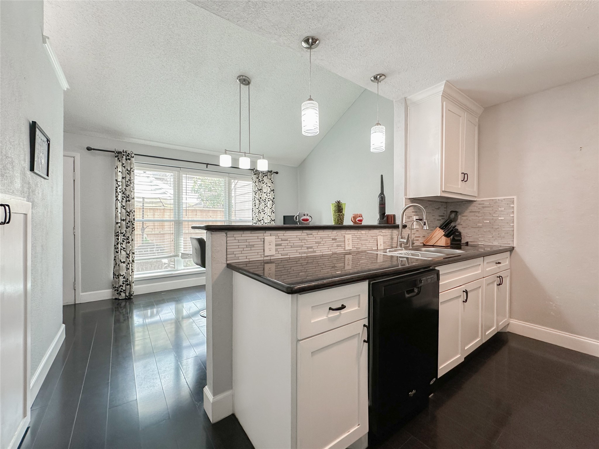 13869 Hollowgreen Drive Houston TX 77082
