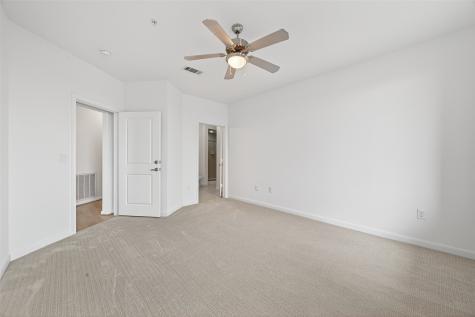 505 Jackson Hill Street 404 Houston TX 77007