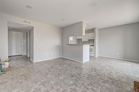 13480 S Thorntree Drive 508 Houston TX 77015