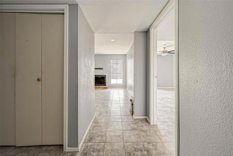 13480 S Thorntree Drive 508 Houston TX 77015