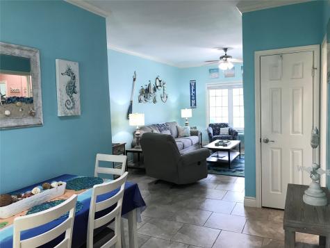 7000 Seawall Boulevard 713 Galveston TX 77551