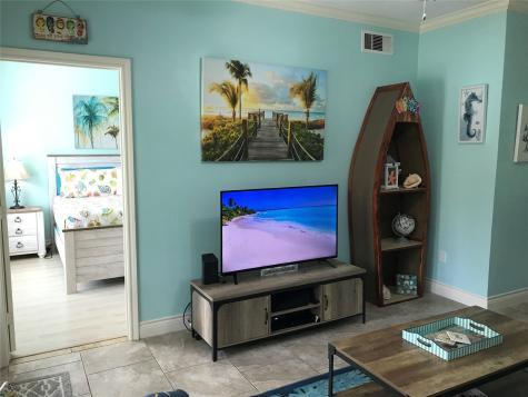 7000 Seawall Boulevard 713 Galveston TX 77551