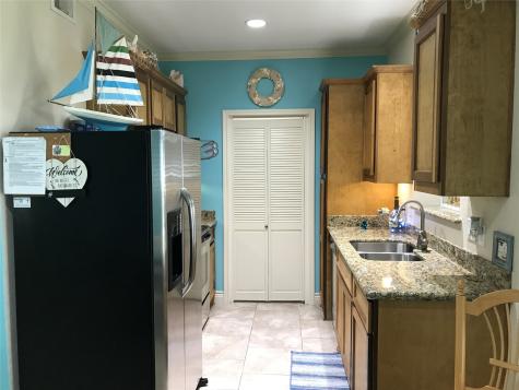 7000 Seawall Boulevard 713 Galveston TX 77551