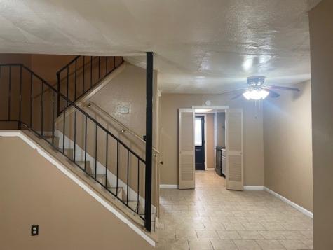 6989 Chasewood Drive Houston TX 77489