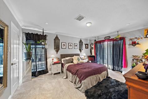 1818 Augusta Drive 6 Houston TX 77057