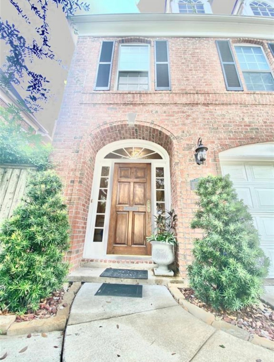 5591 Beverlyhill Street Houston TX 77056