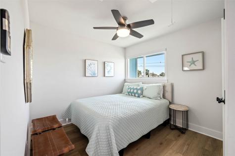 201 Jean Lafitte Cove Galveston TX 77554