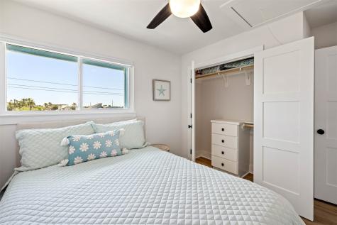 201 Jean Lafitte Cove Galveston TX 77554