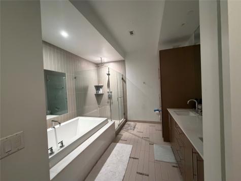 1600 Post Oak Boulevard 1206 Houston TX 77056