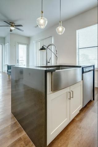 1508 Blodgett Street 609 Houston TX 77004