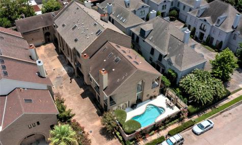 1425 Nantucket Drive A Houston TX 77057