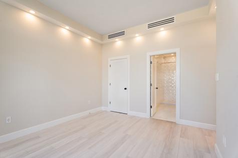 14 Greenway Plaza 19m Houston TX 77046