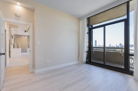 14 Greenway Plaza 19m Houston TX 77046