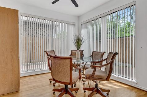 5611 Saint Paul Street Bellaire TX 77401