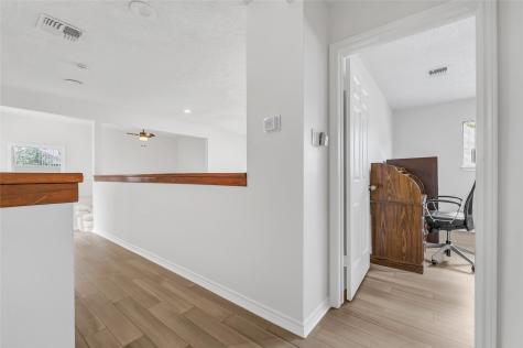 5611 Saint Paul Street Bellaire TX 77401