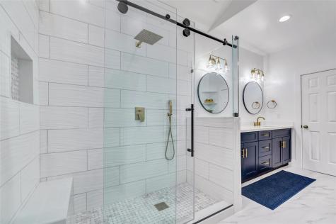 5611 Saint Paul Street Bellaire TX 77401