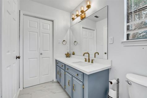 5611 Saint Paul Street Bellaire TX 77401