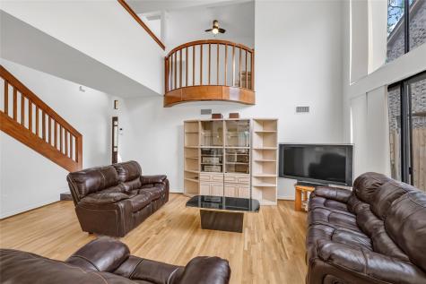 5611 Saint Paul Street Bellaire TX 77401