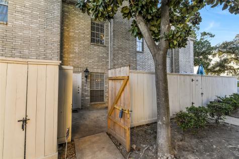 4001 Tanglewilde Street 1402 Houston TX 77063