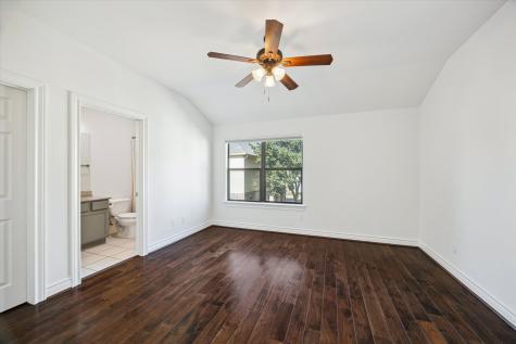 9026 Lakes At 610 Drive Houston TX 77054