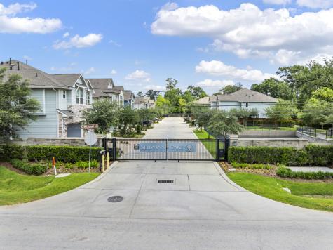 5021 Lehman Oaks Drive Houston TX 77018