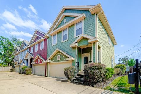 2610 Detering Street Houston TX 77007