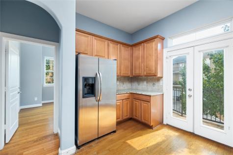 53 Versante Court Houston TX 77070