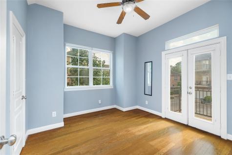 53 Versante Court Houston TX 77070