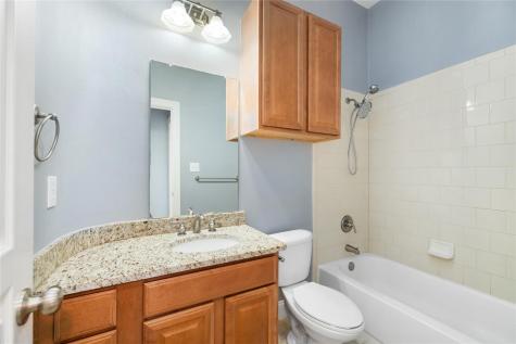 53 Versante Court Houston TX 77070
