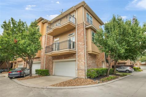 53 Versante Court Houston TX 77070
