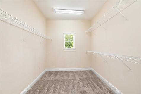 53 Versante Court Houston TX 77070