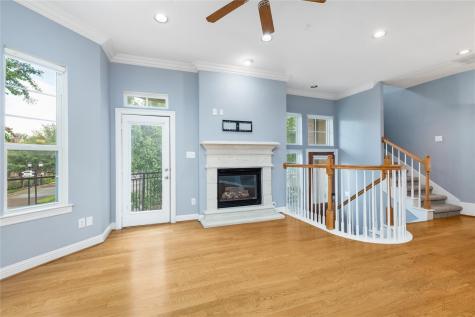 53 Versante Court Houston TX 77070
