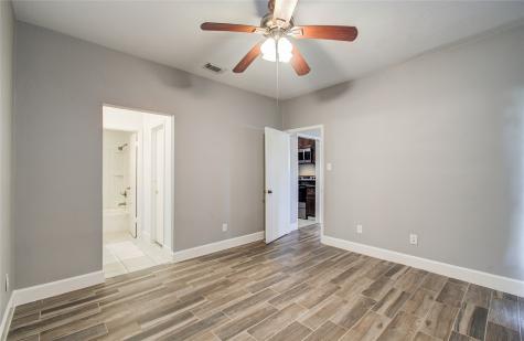 9707 Richmond Avenue 11 Houston TX 77042